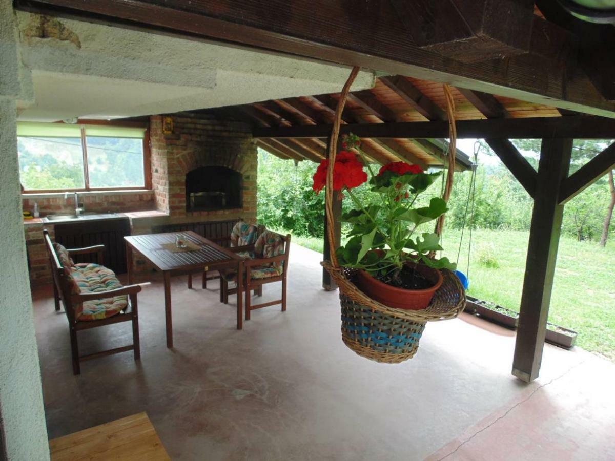Holiday Home Alibegovic Visoko Eksteriør billede