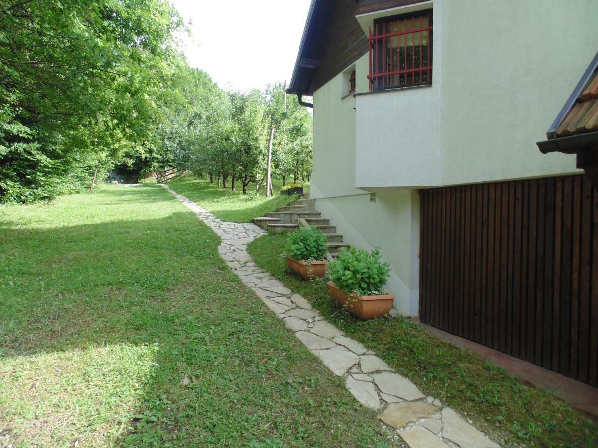 Holiday Home Alibegovic Visoko Eksteriør billede